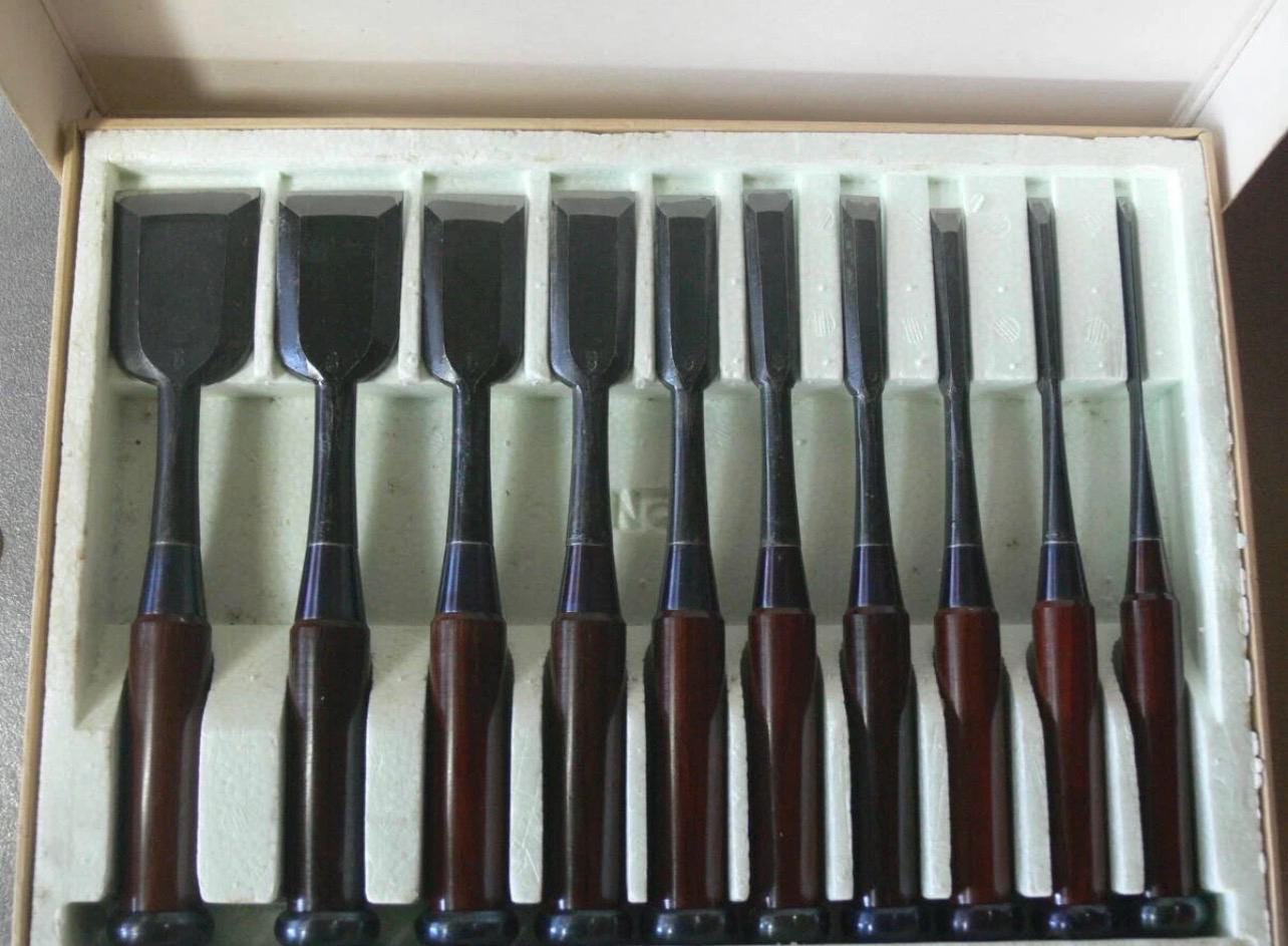 Handmade Woodworking Chisel Set | Traditional Wood Carving Tools for Craftsmen & Carpenters