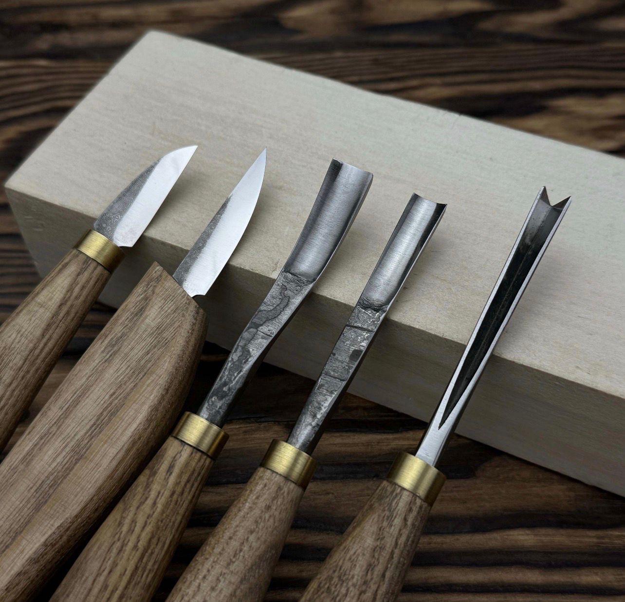 Wood Carving Tools Set with Leather Roll – 5 pcs Handmade Knives & Chisels