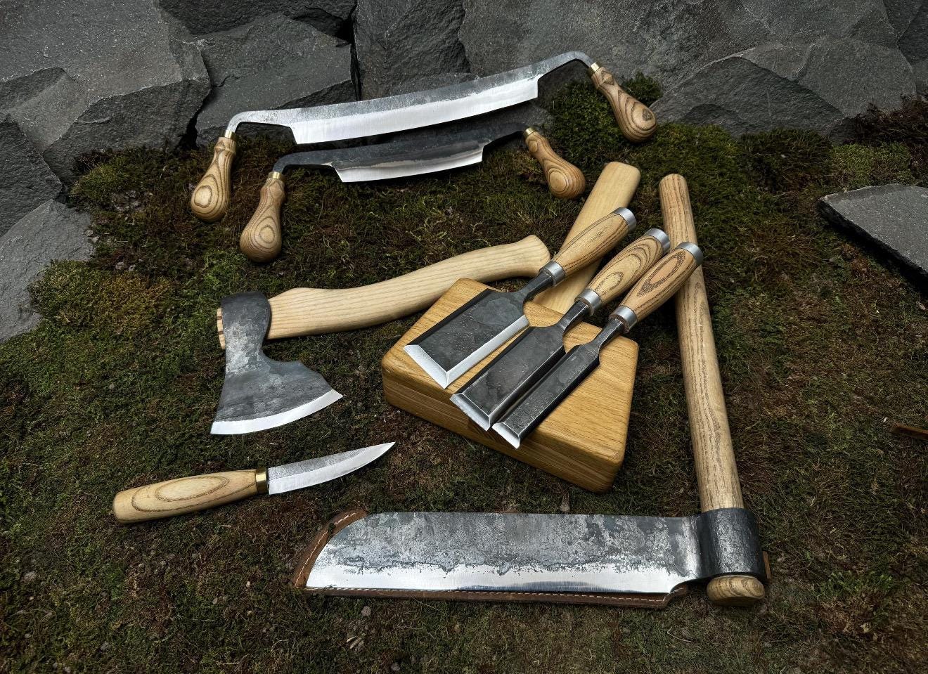 10 pieces pack Artisan Wood Carving Set – Axe, Mallet, Chisels  Knives for Spoon & Bowl Making