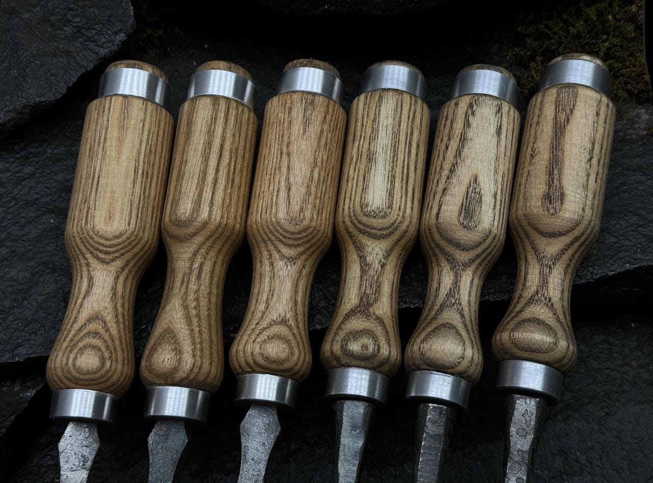 Handmade Wood Carving Chisel Set: High Carbon Steel Gouges, Leather Pouch